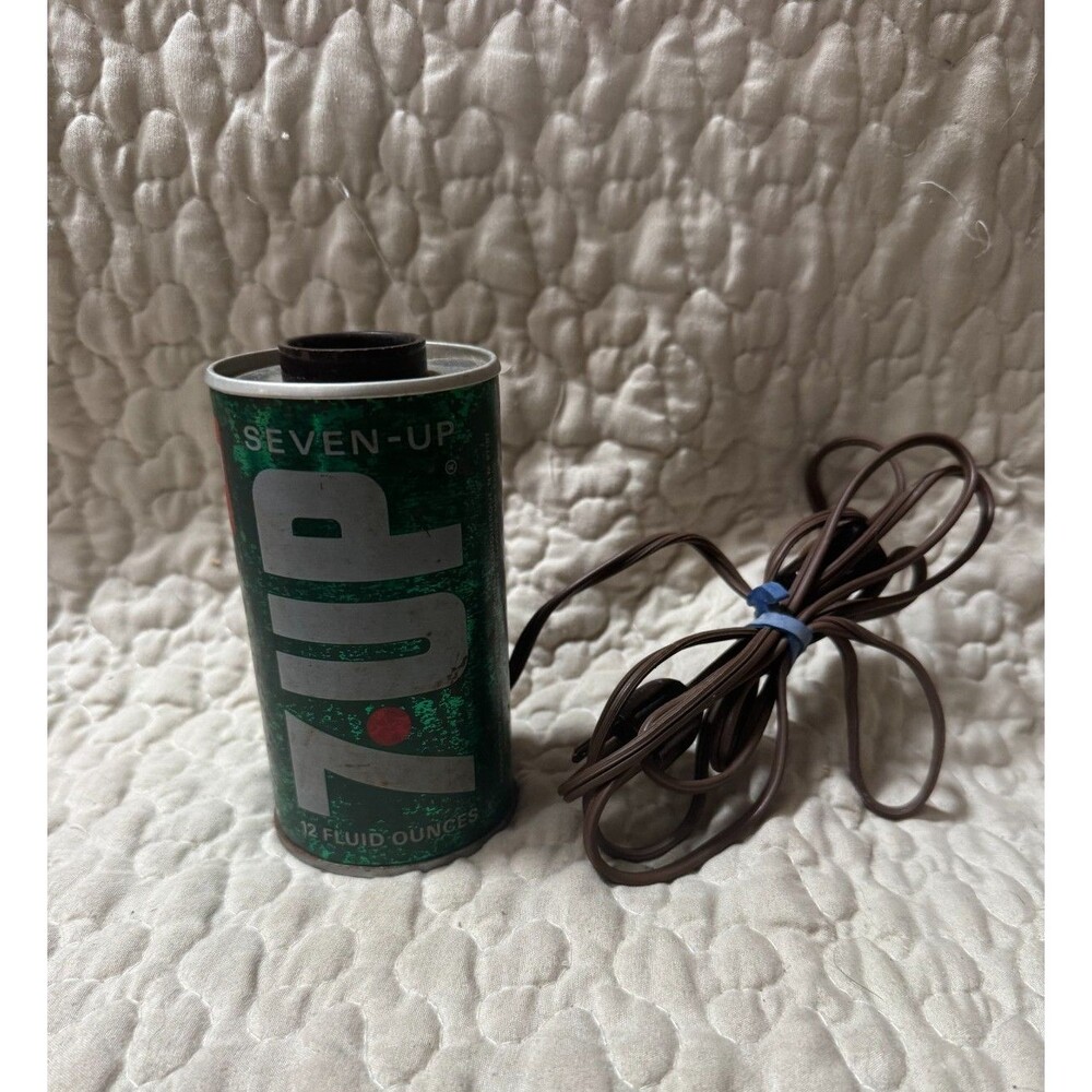 Vintage 7UP Seven-Up Can Shaped Portable Lamp Night Light Advertising IMS Corp